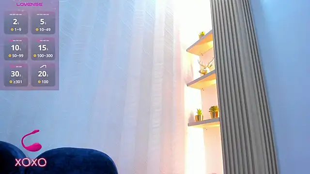 Naomii Viper online show from June 2026 11:15:01 AM