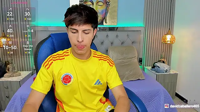 Snapshot of Estiv18_ chatting on April 2026 10:29:01 PM Estiv18 online show from April 2026 10:29:01 PM