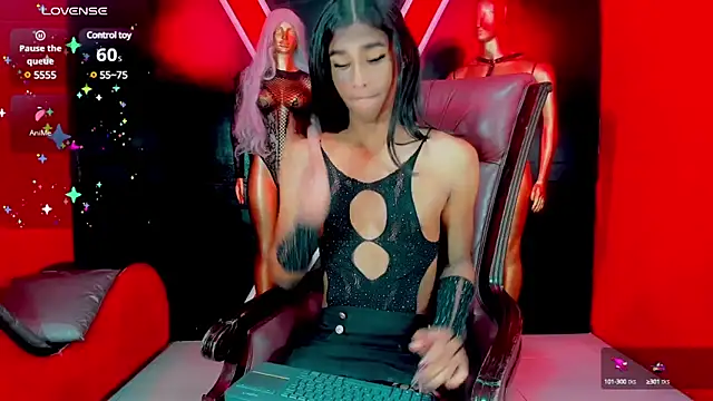 Snapshot of katha_Crawford chatting on March 2025 07:36:01 PM katha Crawford online show from March 2025 07:36:01 PM