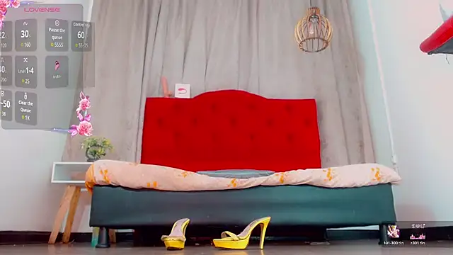 Snapshot of katha_Crawford chatting on October 2025 07:10:02 PM katha Crawford online show from October 2025 07:10:02 PM