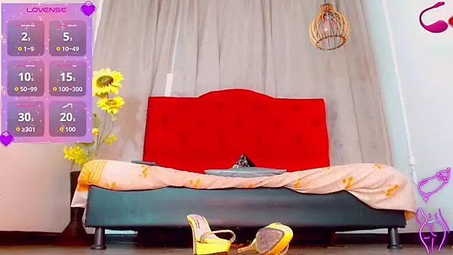 Snapshot of katha_Crawford chatting on November 2025 07:15:01 PM katha Crawford online show from November 2025 07:15:01 PM