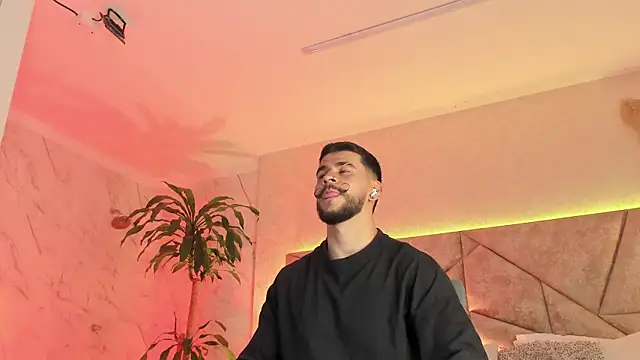 DickGriffith  online show from September 2025 12:43:02 PM