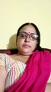 Kiyara8 online show from March 2025 05:29:02 PM