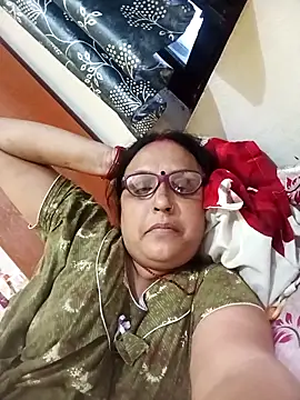 Kiyara8 online show from September 2025 08:47:01 AM
