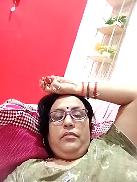 Kiyara8 online show from September 2025 11:49:01 PM