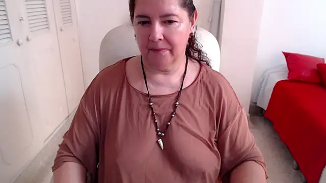leonela 69 online show from June 2026 02:30:01 PM