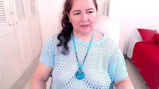 leonela 69 online show from June 2026 11:35:02 AM