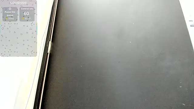 Snapshot of EmiliaRose_ chatting on February 2026 08:57:02 PM EmiliaRose online show from February 2026 08:57:02 PM