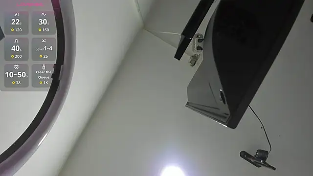 EmiliaRose  online show from May 2026 09:33:02 PM