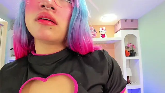 Snapshot of miss___megan chatting on October 2025 02:31:01 AM miss megan online show from October 2025 02:31:01 AM