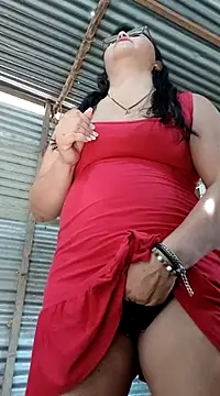 Snapshot of promiscuous-indecent-momm chatting on March 2025 05:26:02 PM promiscuous-indecent-momm online show from March 2025 05:26:02 PM