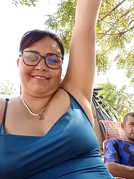 Snapshot of promiscuous-indecent-momm chatting on March 2025 07:38:01 PM promiscuous-indecent-momm online show from March 2025 07:38:01 PM