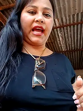 Snapshot of promiscuous-indecent-momm chatting on March 2025 07:20:02 PM promiscuous-indecent-momm online show from March 2025 07:20:02 PM