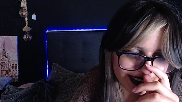 scarleth shadow online show from March 2025 07:56:02 AM