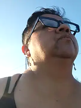 Snapshot of erinadarling79 chatting on October 2025 10:06:02 PM erinadarling79 online show from October 2025 10:06:02 PM