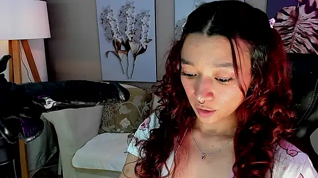 charlotte bluee online show from June 2026 02:01:02 AM