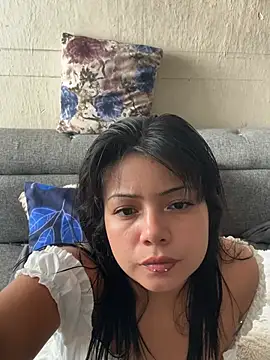 ZafiroKlein online show from June 2026 10:15:01 PM