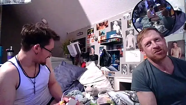 Snapshot of Sk00byJaXxX212 chatting on December 2025 05:12:02 AM Sk00byJaXxX212 online show from December 2025 05:12:02 AM