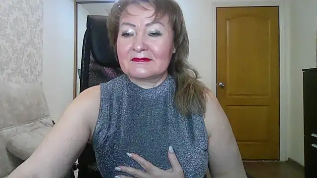 Victoria secrets  online show from February 2025 02:20:02 PM