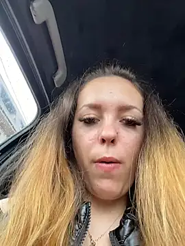 Pussy4564N online show from October 2025 09:38:02 AM