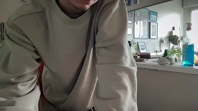 Snapshot of MikymikeBBWD chatting on December 2025 11:26:02 AM MikymikeBBWD online show from December 2025 11:26:02 AM