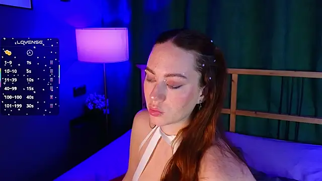 StacyWatts online show from October 2025 09:12:02 PM