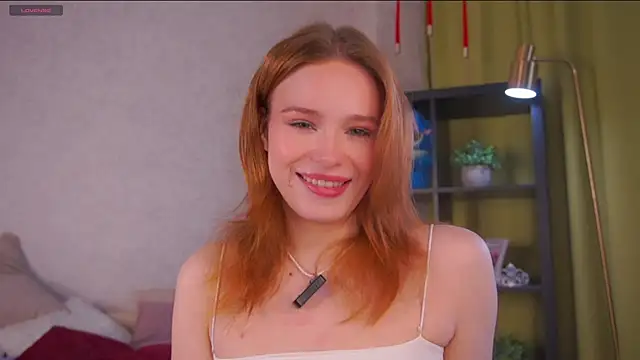 TaiteBayles online show from April 2026 01:43:01 AM