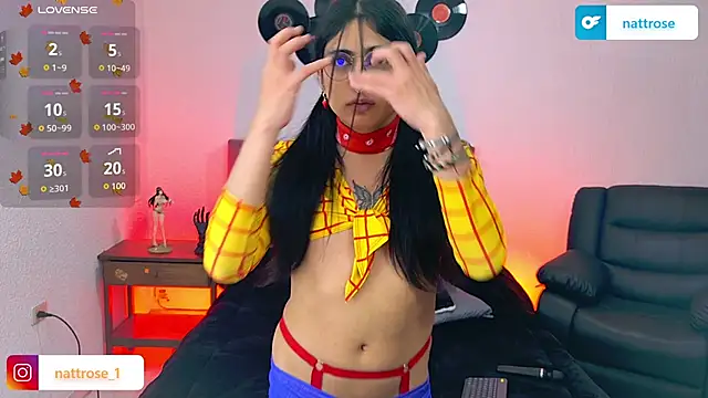 NATTROSE TAY online show from September 2025 11:43:01 AM