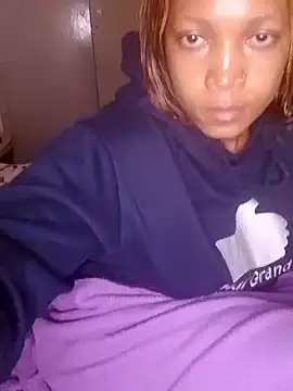 ChloeBab online show from November 2025 07:03:01 AM