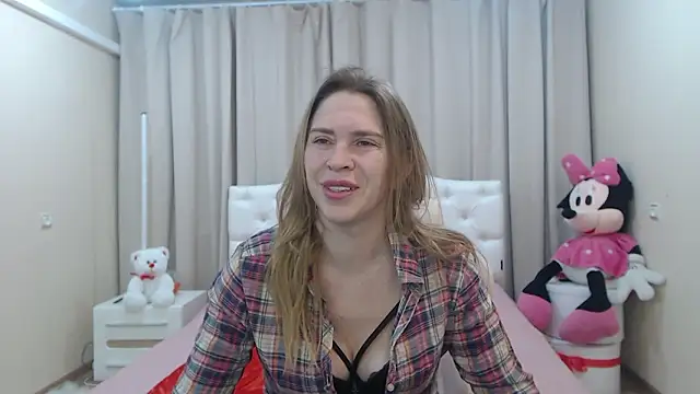 TessaDaybreak online show from February 2026 07:43:02 AM