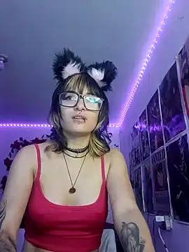 Snapshot of Dakapsyy_420 chatting on February 2025 04:56:02 PM Dakapsyy 420 online show from February 2025 04:56:02 PM