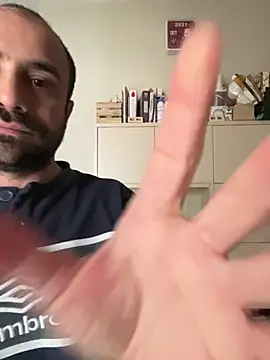 Snapshot of morfeoX chatting on February 2025 08:16:01 AM morfeoX online show from February 2025 08:16:01 AM