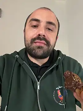 Snapshot of morfeoX chatting on February 2025 07:34:02 AM morfeoX online show from February 2025 07:34:02 AM