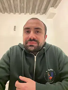 Snapshot of morfeoX chatting on February 2025 08:25:02 PM morfeoX online show from February 2025 08:25:02 PM