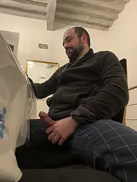 Snapshot of morfeoX chatting on March 2025 09:11:02 PM morfeoX online show from March 2025 09:11:02 PM