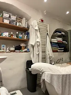 Snapshot of morfeoX chatting on March 2025 06:48:02 AM morfeoX online show from March 2025 06:48:02 AM