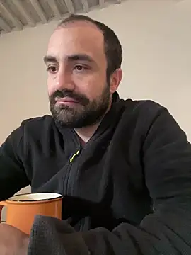 Snapshot of morfeoX chatting on March 2025 07:05:02 AM morfeoX online show from March 2025 07:05:02 AM