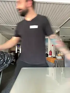 Snapshot of morfeoX chatting on March 2025 02:01:02 PM morfeoX online show from March 2025 02:01:02 PM