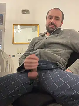 Snapshot of morfeoX chatting on March 2025 06:48:02 AM morfeoX online show from March 2025 06:48:02 AM