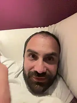 Snapshot of morfeoX chatting on March 2025 08:43:01 PM morfeoX online show from March 2025 08:43:01 PM