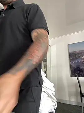 Snapshot of morfeoX chatting on September 2025 12:09:01 PM morfeoX online show from September 2025 12:09:01 PM