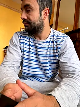 Snapshot of morfeoX chatting on October 2025 07:58:02 AM morfeoX online show from October 2025 07:58:02 AM