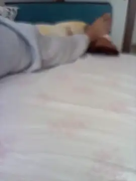 Snapshot of BellBort chatting on September 2025 12:40:01 PM BellBort online show from September 2025 12:40:01 PM