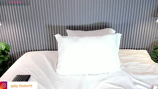 Snapshot of GabyFosterr chatting on October 2025 11:06:02 PM GabyFosterr online show from October 2025 11:06:02 PM