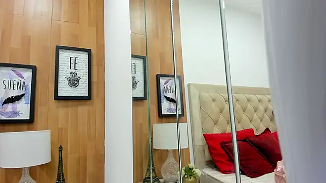 KimberlyBigBoobs online show from September 2025 05:31:01 AM