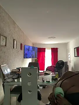 Snapshot of KimberlyBigBoobs chatting on March 2026 10:14:02 PM KimberlyBigBoobs online show from March 2026 10:14:02 PM