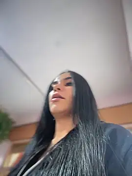 Naatalia online show from September 2025 07:08:02 PM