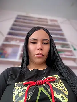 Naatalia online show from June 2026 04:55:01 PM