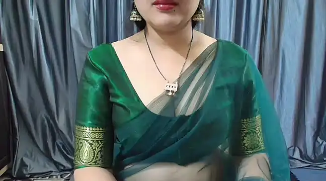 Snapshot of goldiwets chatting on March 2025 02:54:02 PM goldiwets online show from March 2025 02:54:02 PM