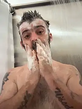 Duhon2317 online show from March 2026 01:33:02 AM